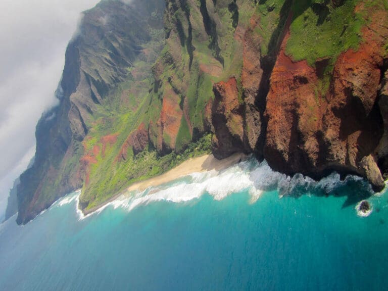 Napali-Coast-Kauai-by-Helicopter
